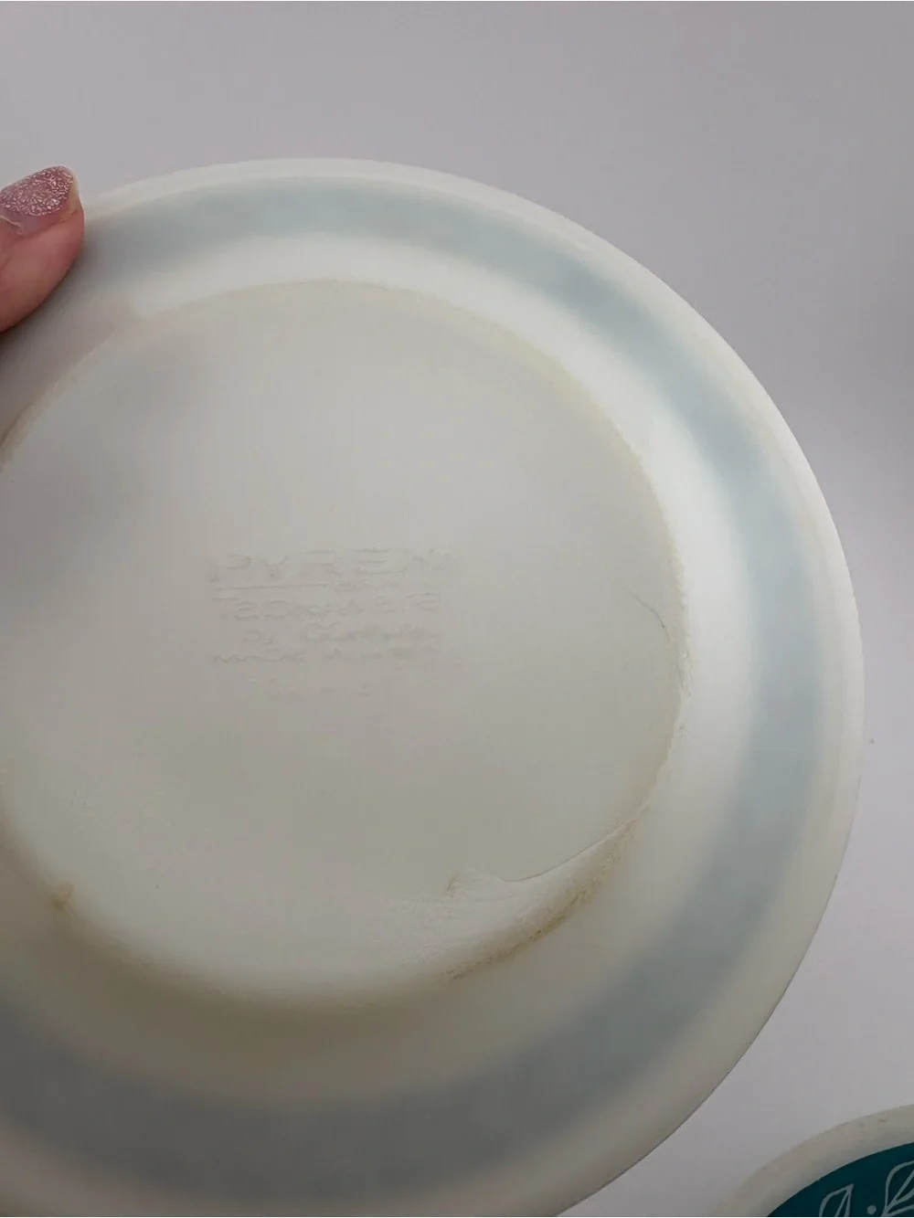 Vintage Pyrex Tableware Turquoise Laurel Plates 7” - Set of 2